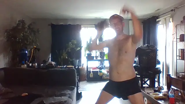 ChiNOTsoChiGuy online show from July 21, 4:53 pm