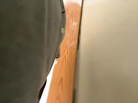 jrnice8tsix online show from April 15, 5:46 pm