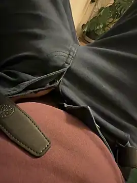 cumshot foryou online show from November 19, 9:36 pm