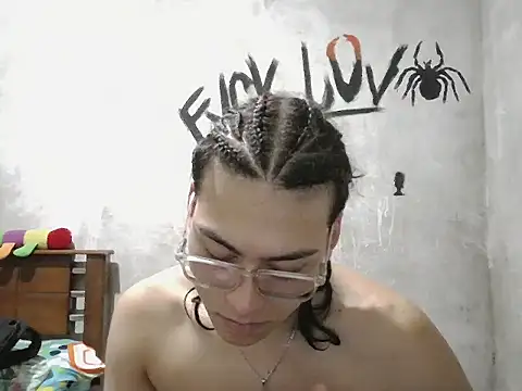 dirty model online show from March 12, 3:03 am