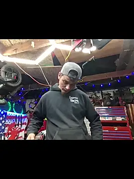 twistafatpipe online show from February 17, 6:23 am