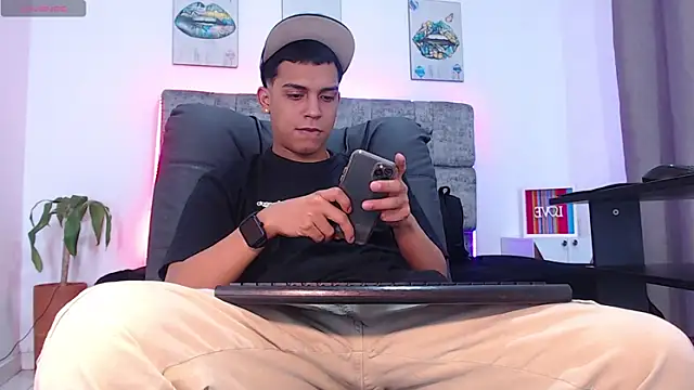 david santos16 online show from December 16, 2:40 am