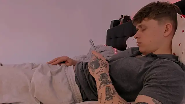 TalkingHead 0  online show from March 14, 9:49 am