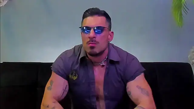 dennis cox1 online show from April 9, 9:15 am