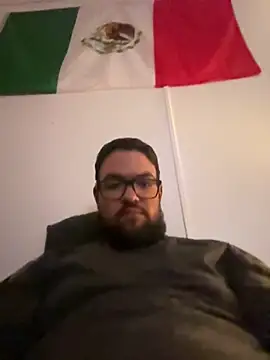 javier 89ER online show from April 7, 8:14 am