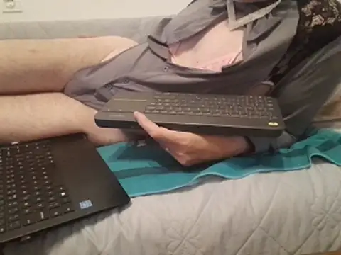 croatianslut online show from November 7, 10:51 am