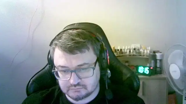 SirAbuser online show from March 2, 7:15 am