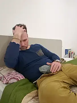 mrlyuis online show from January 8, 7:08 pm