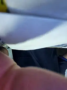 anggllaaa online show from October 29, 6:27 am