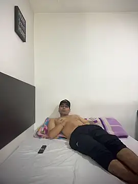 Deymon0777 online show from February 20, 11:06 pm