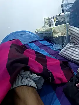 SHIFT1234 online show from October 25, 5:47 pm