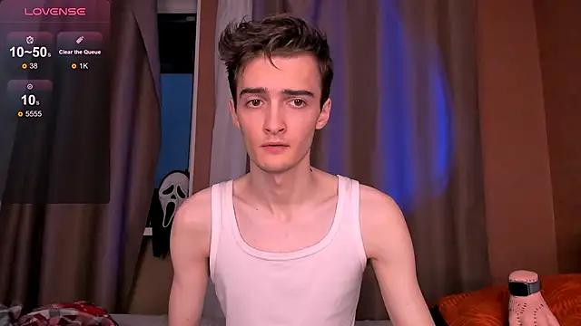 spider    man online show from October 31, 2:31 pm