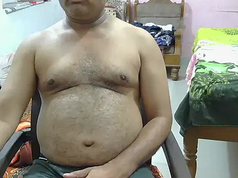 funamit830 online show from April 25, 5:32 pm