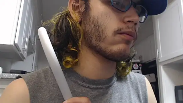 zacthefeetguy online show from January 9, 8:36 pm