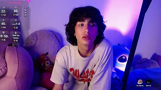 saanti foxs online show from November 6, 12:35 am