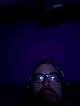 Snapshot of Frnlove521 chatting on September 12, 6:02 am Frnlove521 online show from September 12, 6:02 am