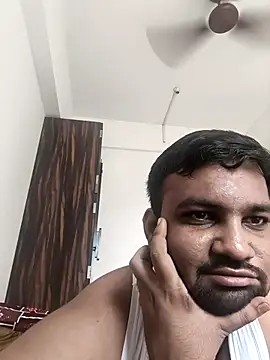 vinay smalldick online show from June 3, 8:05 am