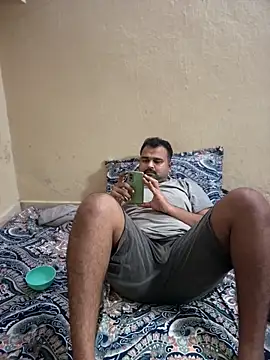 hahaha1319 online show from December 18, 7:10 pm