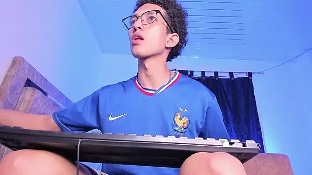 Cj davis  online show from February 16, 4:10 am