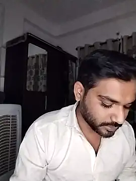 avi007p online show from November 19, 9:36 pm