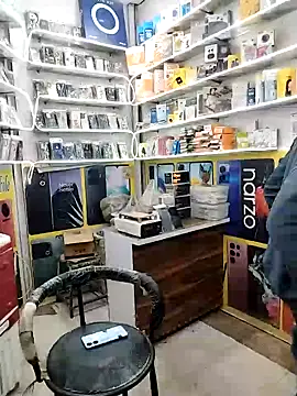 avi007p online show from December 18, 4:36 pm