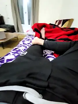 WelloffUpthrow online show from January 9, 12:05 am