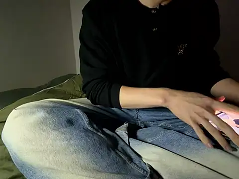 hijin11415 online show from October 7, 3:27 pm