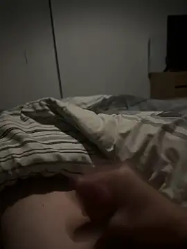 alex110429 online show from December 4, 6:48 pm