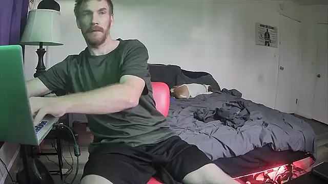 Tiggitytomociti online show from June 19, 1:49 pm