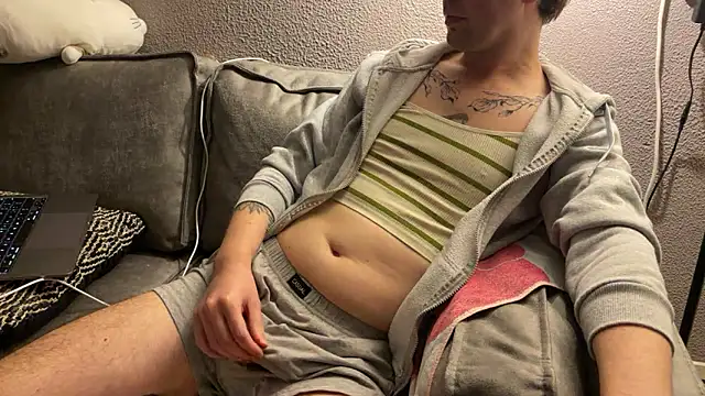 NoaTender online show from November 24, 7:48 pm