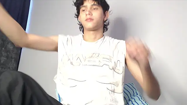 alexmark  online show from June 11, 3:21 pm