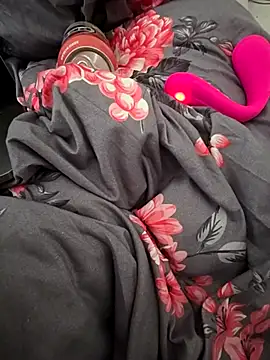 Snapshot of Naughty-Jordyns-Dick chatting on November 1, 1:48 pm Naughty-Jordyns-Dick online show from November 1, 1:48 pm