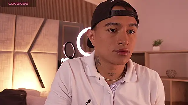 LiamDeep online show from January 14, 8:34 pm