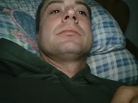Snapshot of Johnny__85 chatting on October 12, 9:20 pm Johnny  85 online show from October 12, 9:20 pm