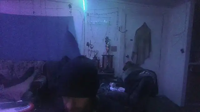 Poundtown1226 online show from January 15, 4:16 am