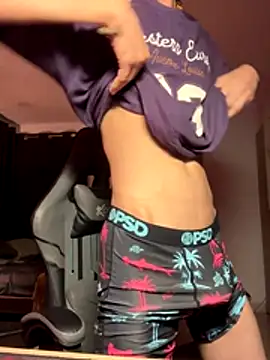 OopsAgain  online show from December 18, 1:45 am