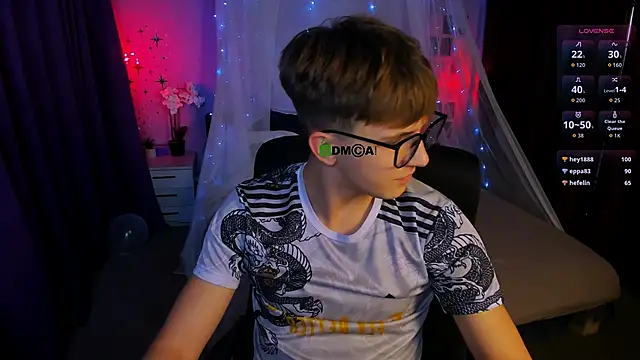 travis wolf  online show from November 6, 8:01 pm