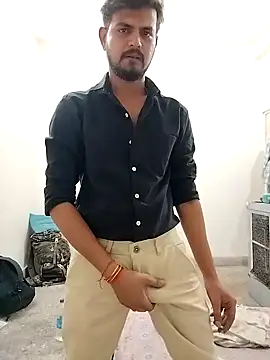 7incpink online show from April 18, 7:18 pm