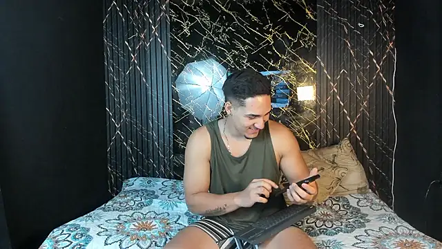massimo vidal  online show from February 27, 2:28 pm