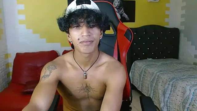 bull cam online show from November 16, 6:54 pm