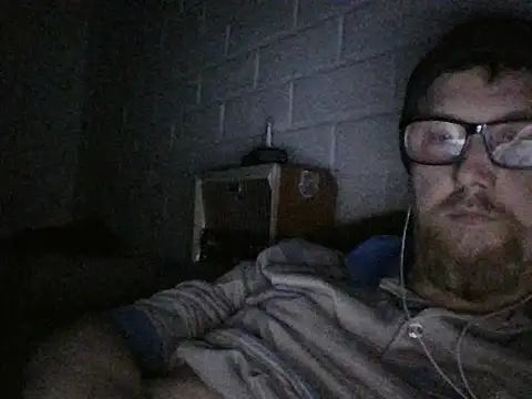 willzchen12 online show from October 29, 12:35 am