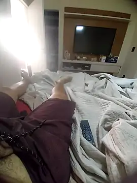 andrerj22 online show from April 24, 1:24 pm