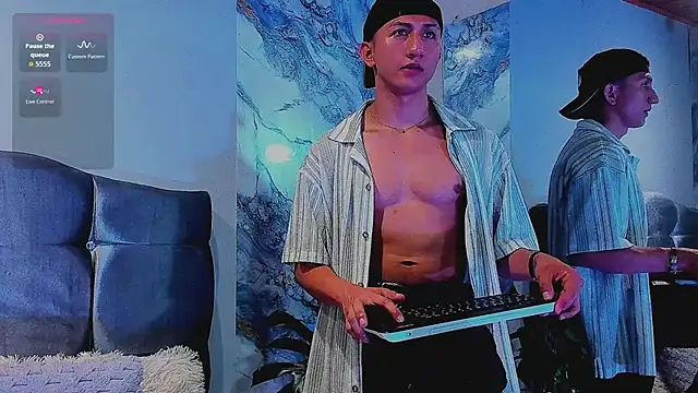 oliver mr  online show from March 5, 8:27 pm