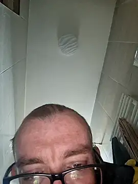 948197 online show from December 5, 12:12 pm