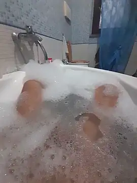 gigilola84 online show from October 21, 4:10 pm