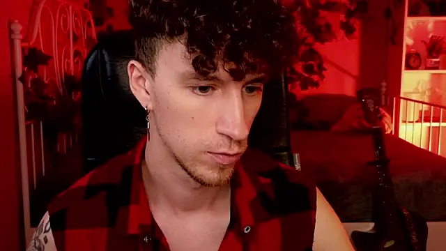 mark caron online show from December 4, 8:27 pm