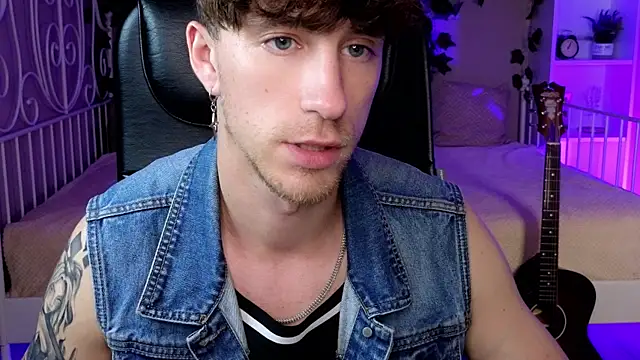 mark caron online show from October 18, 8:58 pm