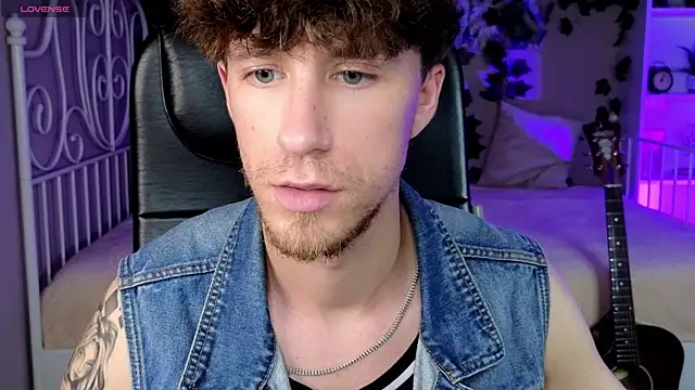 mark caron online show from October 12, 9:53 pm