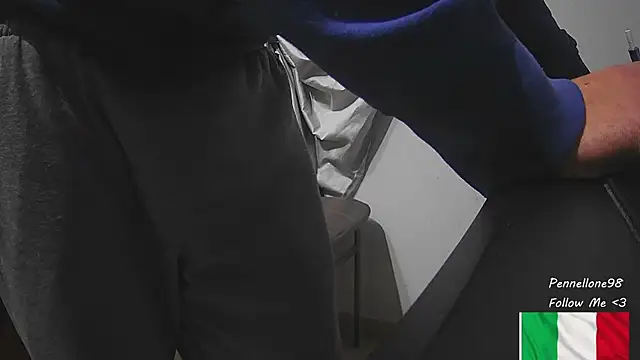 Pennellone98 online show from November 25, 6:54 pm