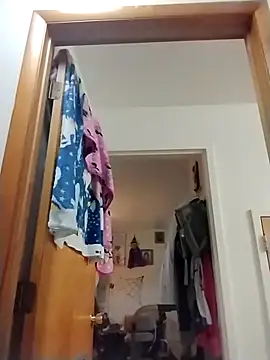 jizzyglizzy92 online show from September 29, 3:30 pm